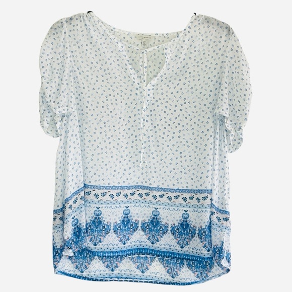 Lucky Brand Tops - Lucky Brand Blue and White Floral short sleeve Peasant Top size L